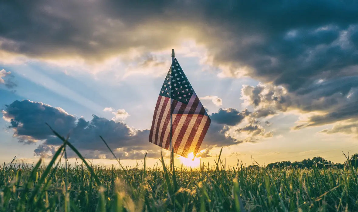 The-Appropriate-Way-to-Handle-an-American-Flagpole Federal Flags, LLC