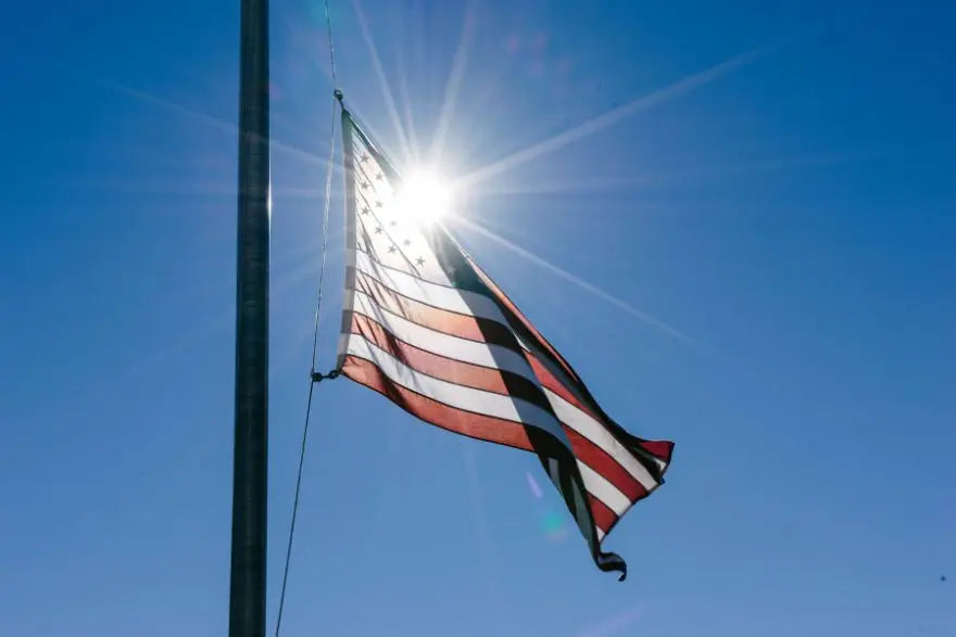 A Quick Guide to Commercial Flagpole Placement