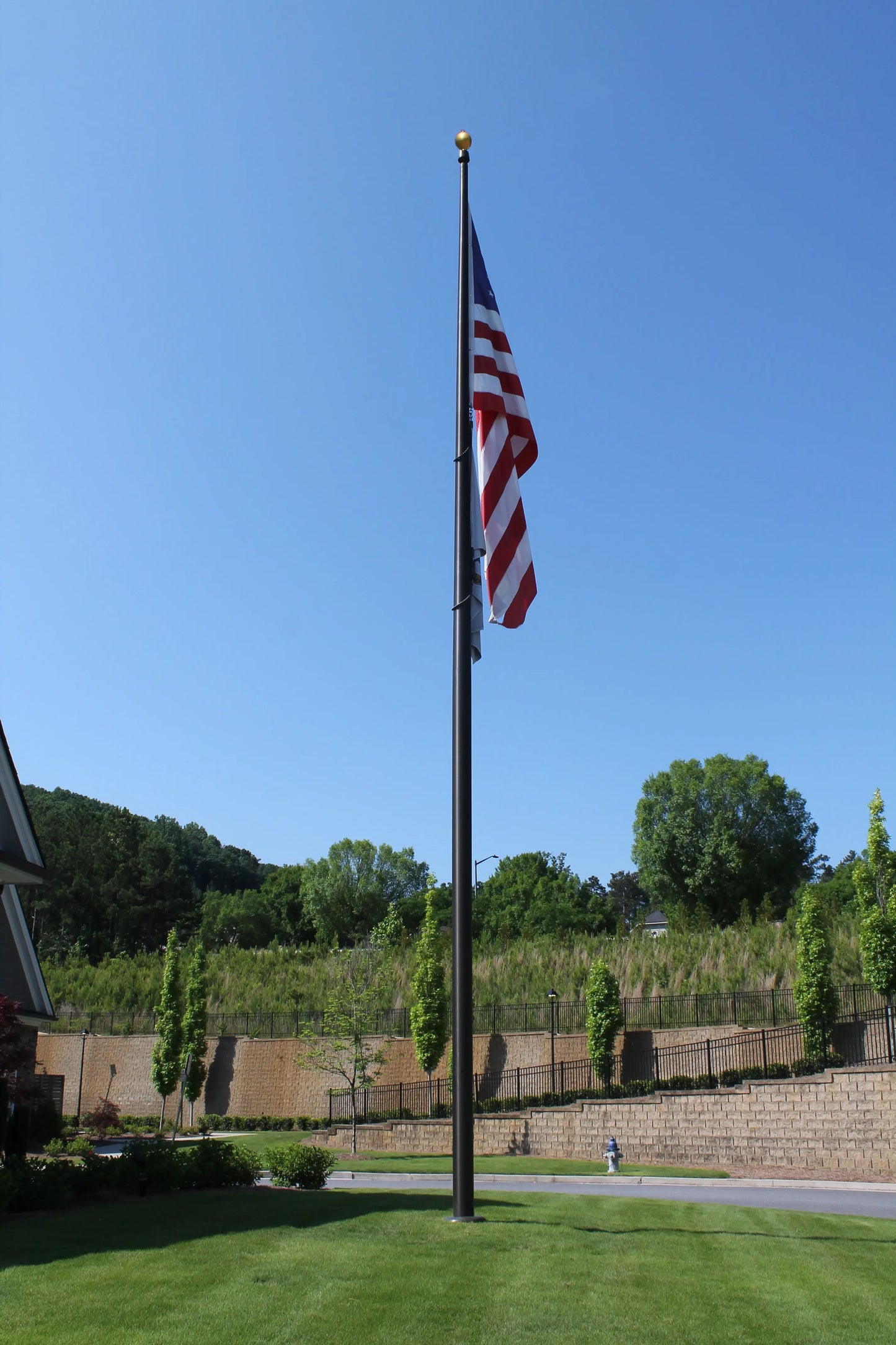 50 ft. Commercial Flagpole with Internal Cable Halyard, Rated At 115 mph - Federal Flags, LLC