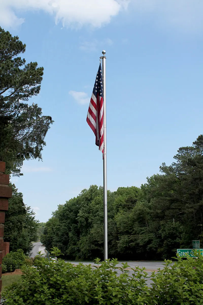 Residential In-Ground Flagpole Eder