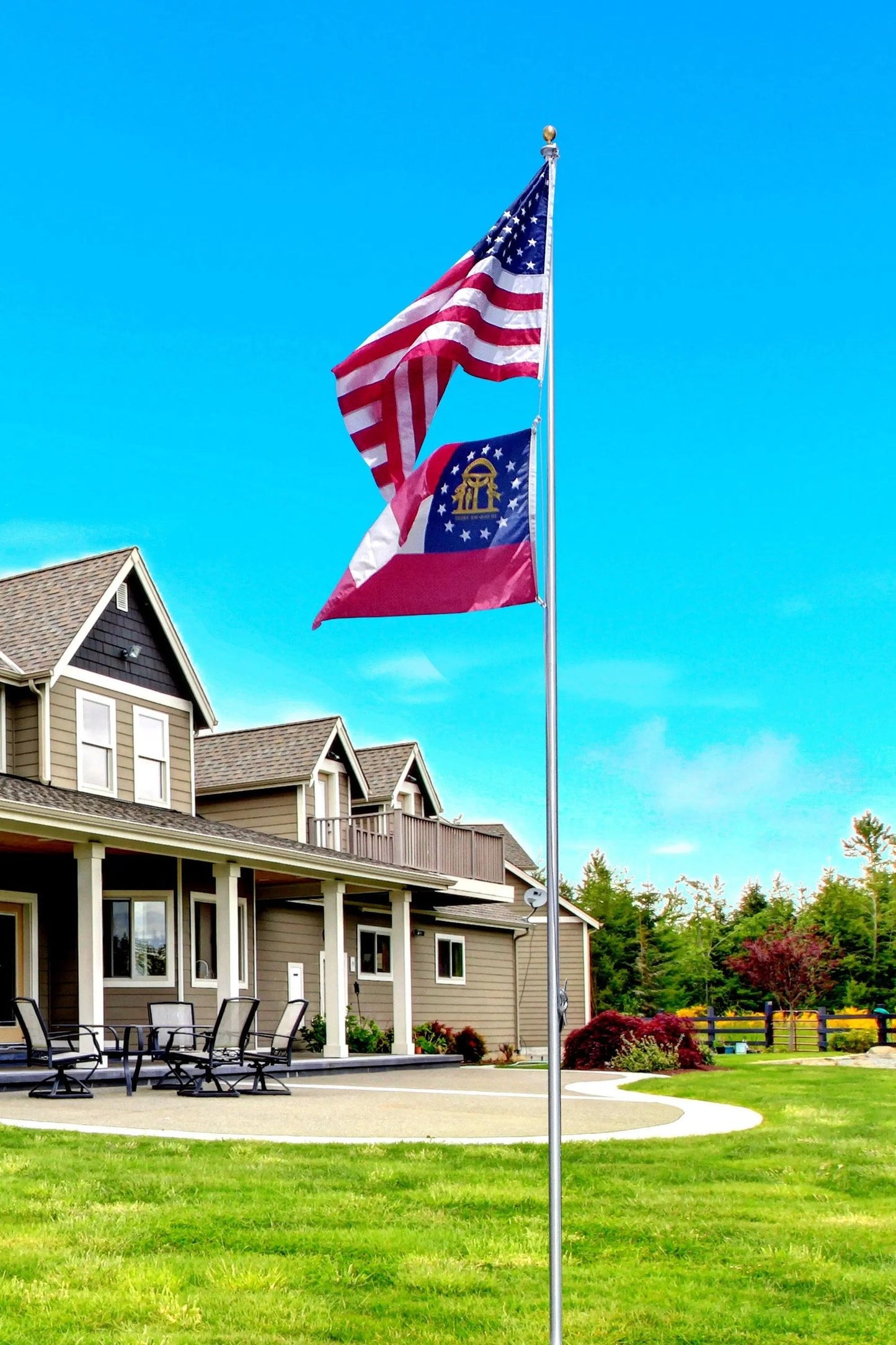 Best residential flagpoles for your home in 2026